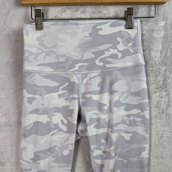 Lululemon Wonder Under High Rise Leggings Size 4 Camo White/Grey Workout Gym - Picture 3 of 12